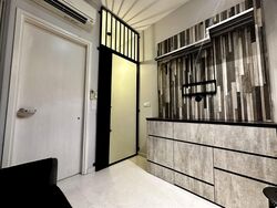 # 1 Loft (D14), Apartment #525110041